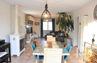 Maison ancienne - 172 m² - 7 pièces