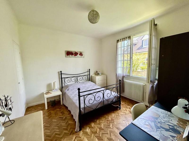 Maison - 224 m² - 6 pièces