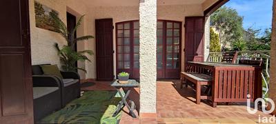 Maison - 137 m² - 5 pièces