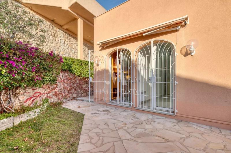 Appartement - 111 m² - 4 pièces