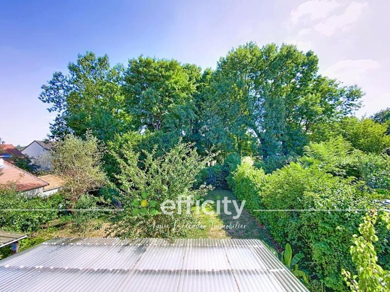 Pavillon - 145 m² - 6 pièces