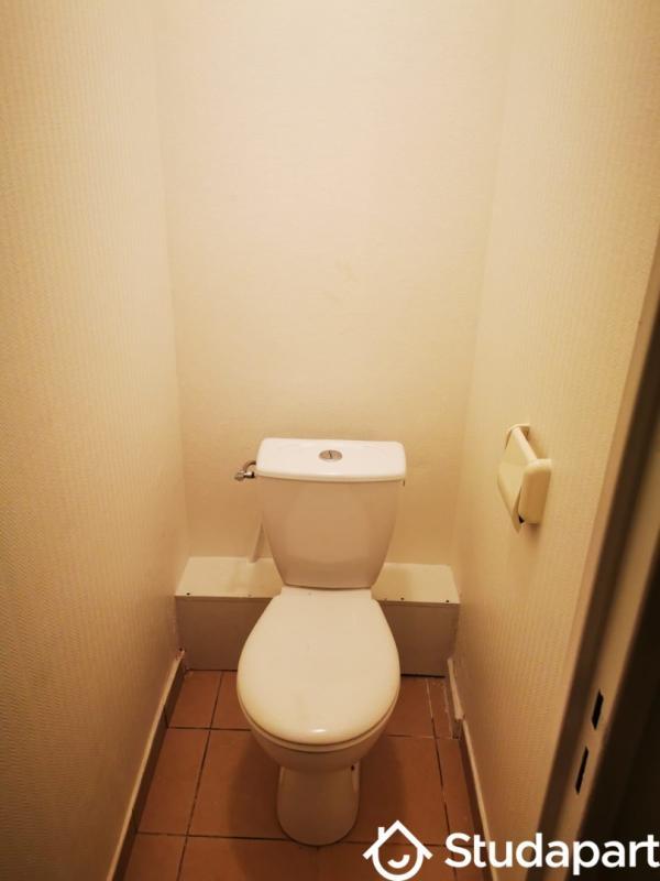 Chambre - 9 m² - 1 pièce