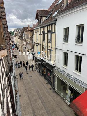 Appartement - 152 m² - 5 pièces