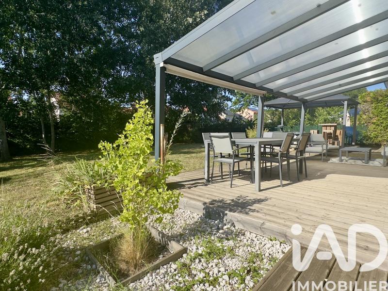 Maison - 140 m² - 6 pièces