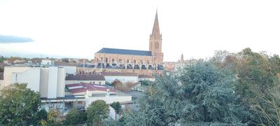 Appartement - 72 m² - 4 pièces