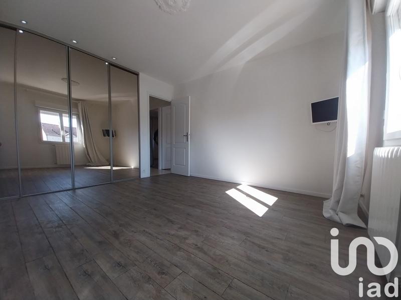 Maison - 95 m² - 6 pièces