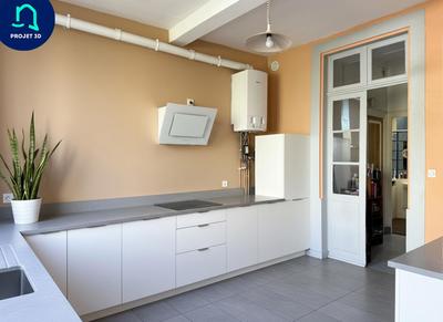 Appartement - 111 m² - 5 pièces