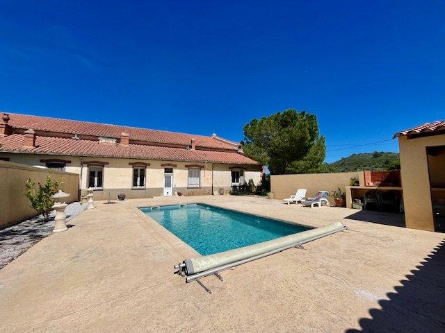 Maison - 500 m² - 5 pièces