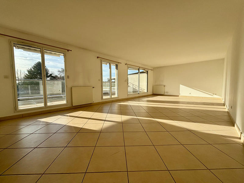 Appartement - 130 m² - 5 pièces