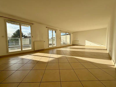 Appartement - 130 m² - 5 pièces