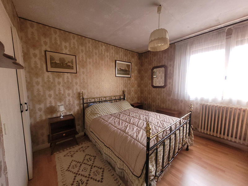 Maison - 110 m² - 6 pièces