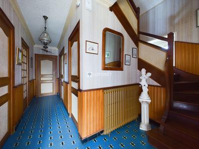 Maison - 121 m² - 6 pièces