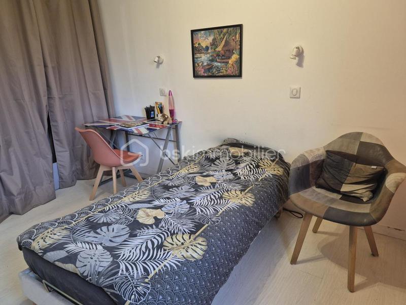 Maison traditionnelle - 110 m² - 7 pièces