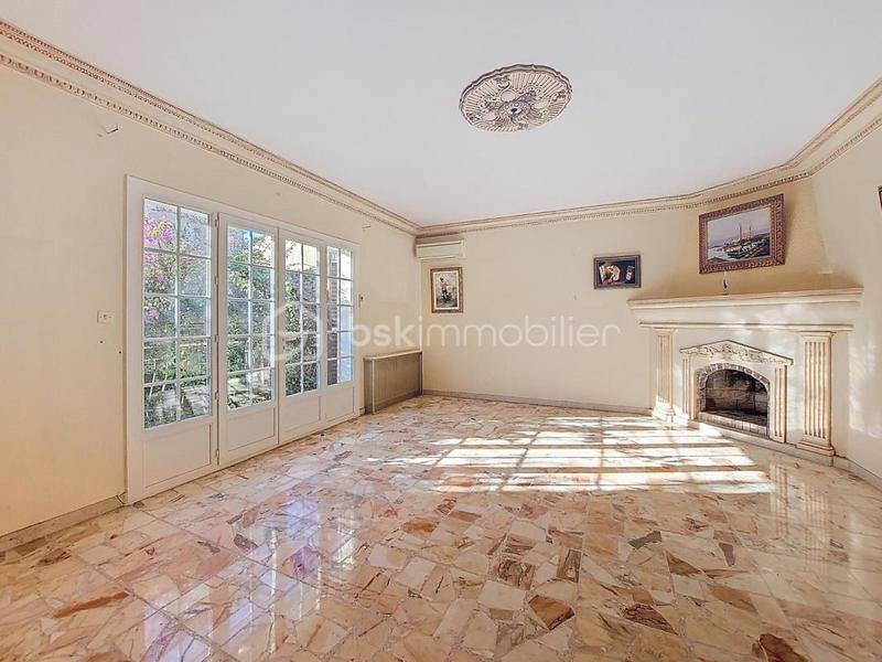 Villa - 161 m² - 7 pièces