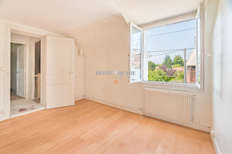 Maison - 140 m² - 7 pièces