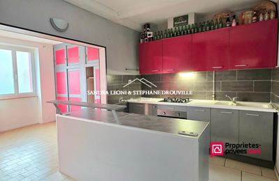 Maison - 135 m² - 7 pièces