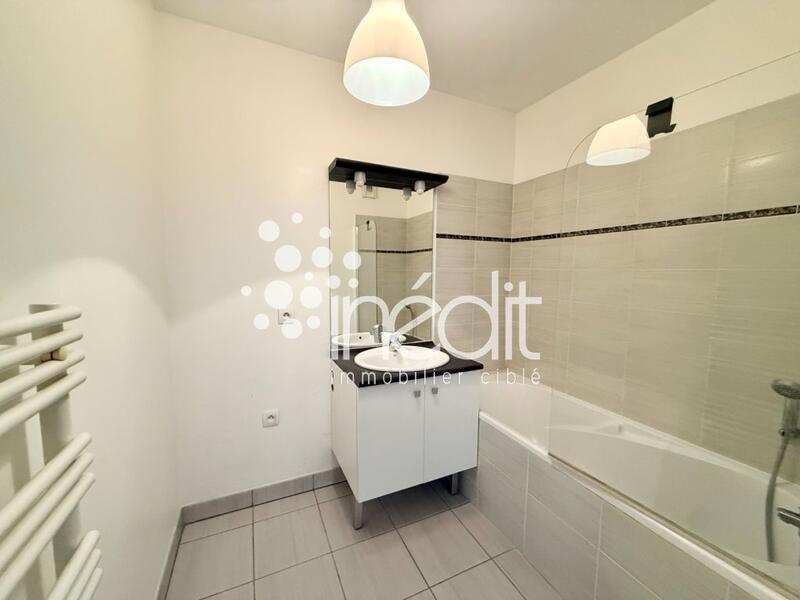 Appartement - 64 m² - 3 pièces