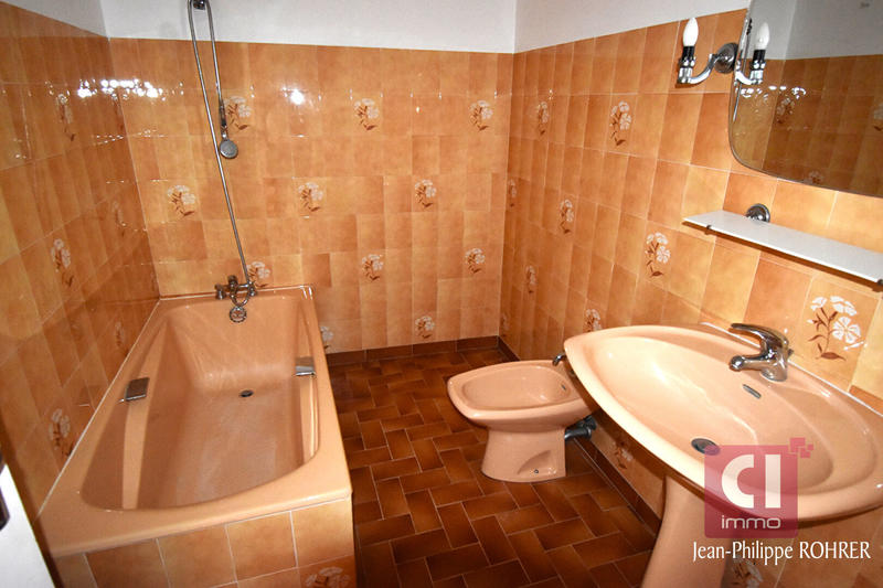 Maison - 99 m² - 4 pièces