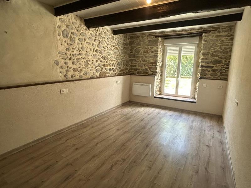 Maison - 290 m² - 12 pièces