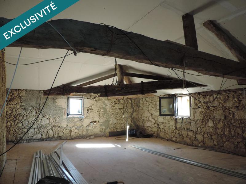 Maison - 244 m² - 5 pièces