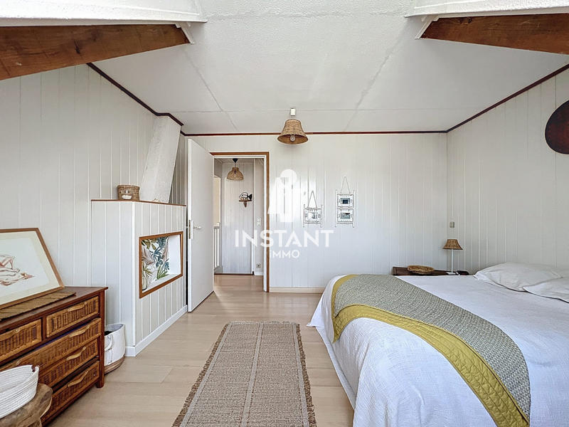 Maison - 156 m² - 8 pièces