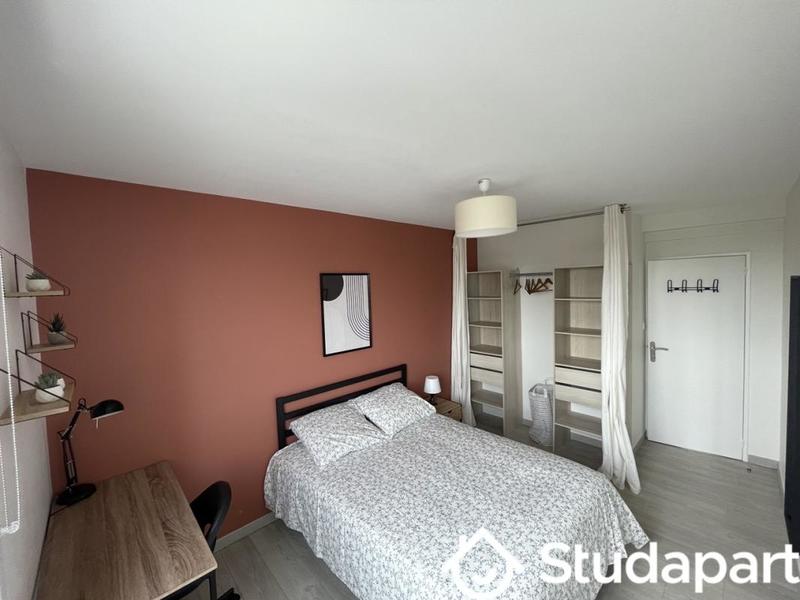 Appartement - 84 m² - 4 pièces