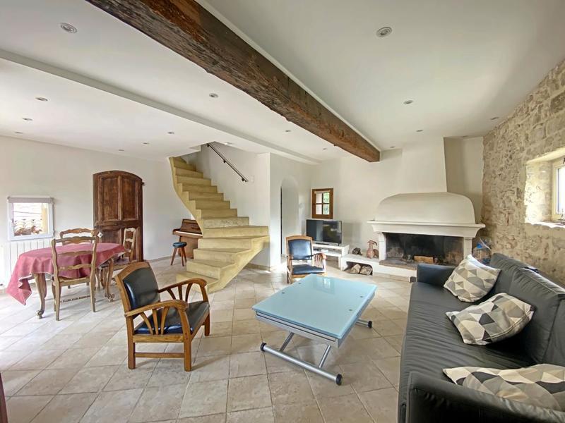 Maison - 86 m² - 3 pièces