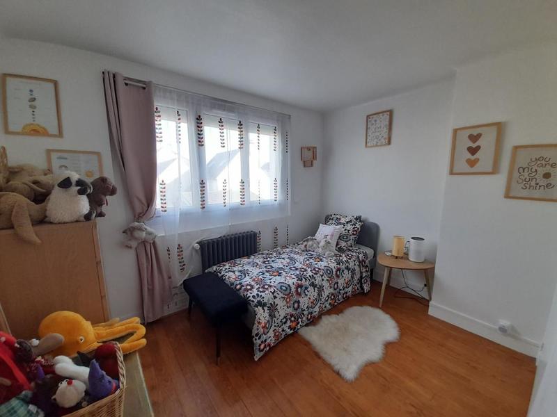 Maison - 166 m² - 8 pièces