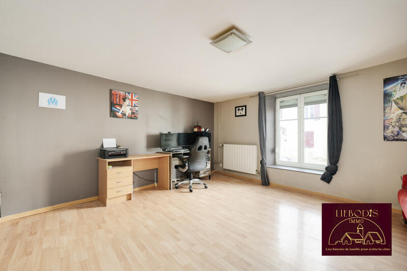 Maison de village - 230 m² - 7 pièces