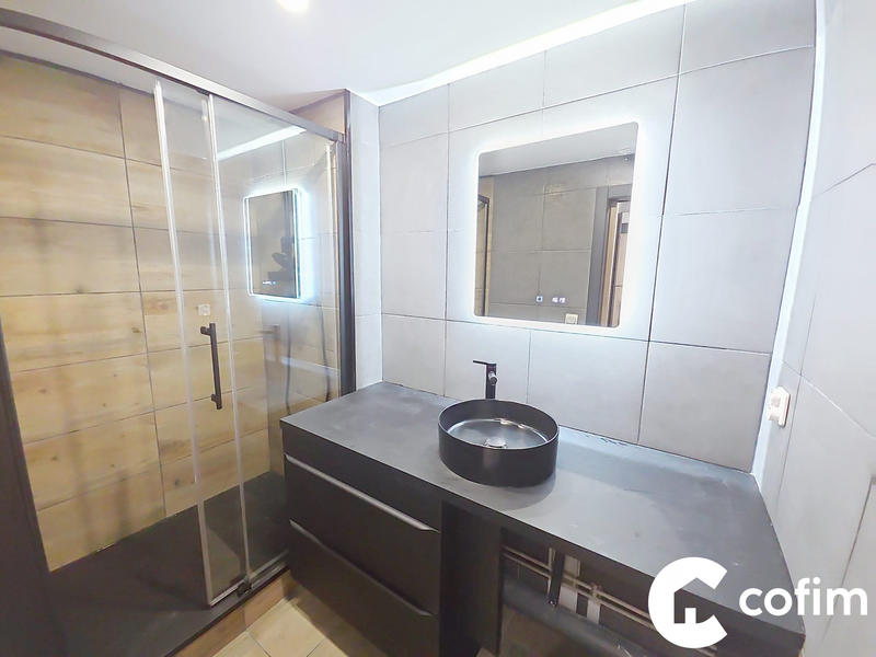 Appartement - 49 m² - 2 pièces