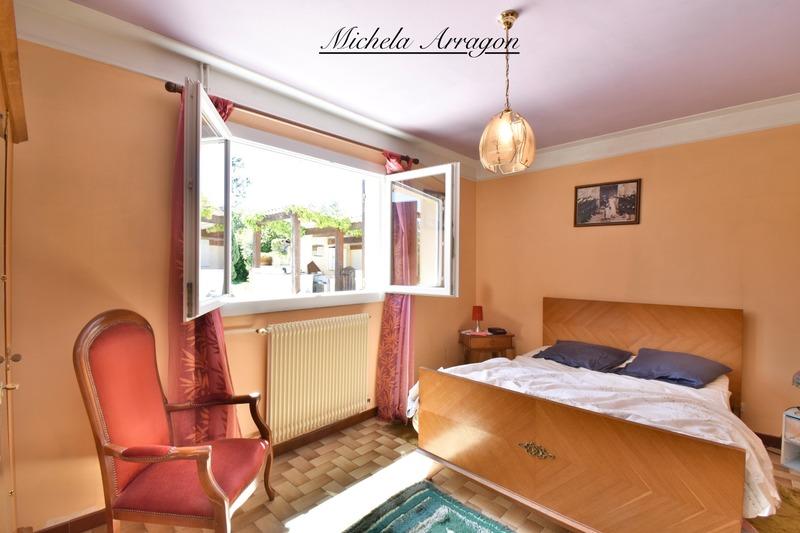 Propriété - 365 m² - 13 pièces