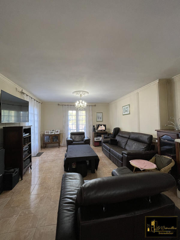 Maison traditionnelle - 121 m² - 5 pièces