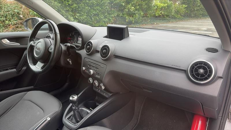 Audi A1 1.6 Tdi 105 Attraction