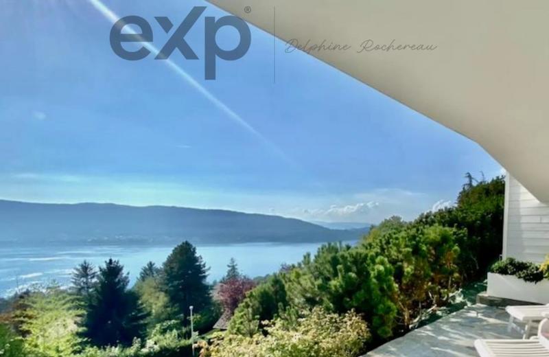 Propriété - 442 m² - 8 pièces