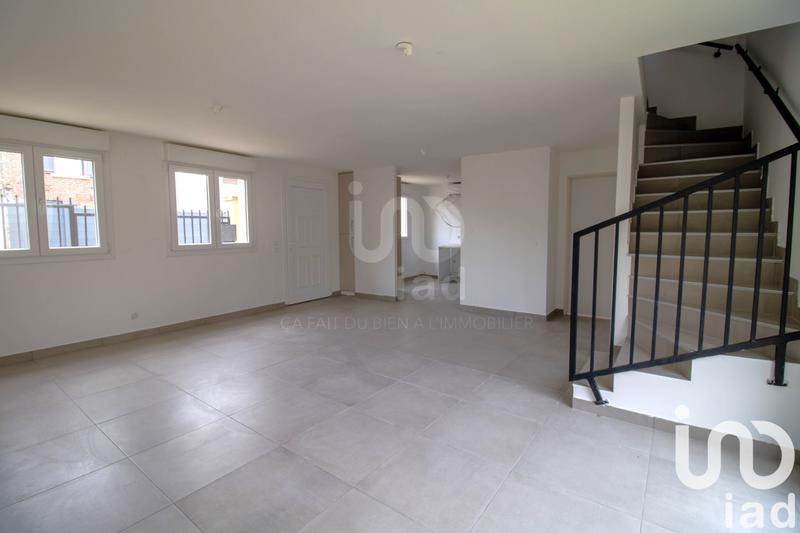 Maison - 98 m² - 5 pièces