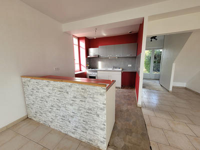 Maison - 77 m² - 4 pièces