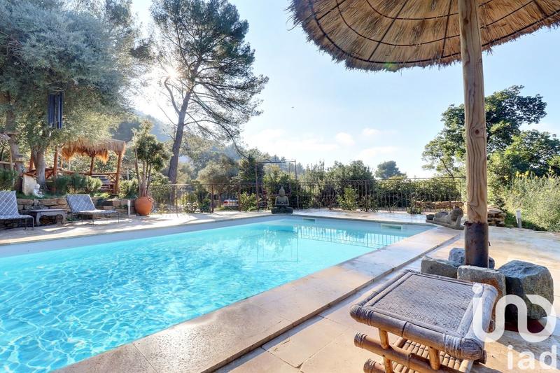 Maison - 148 m² - 6 pièces