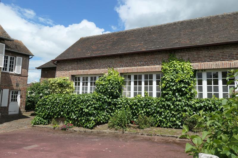 Maison - 183 m² - 9 pièces