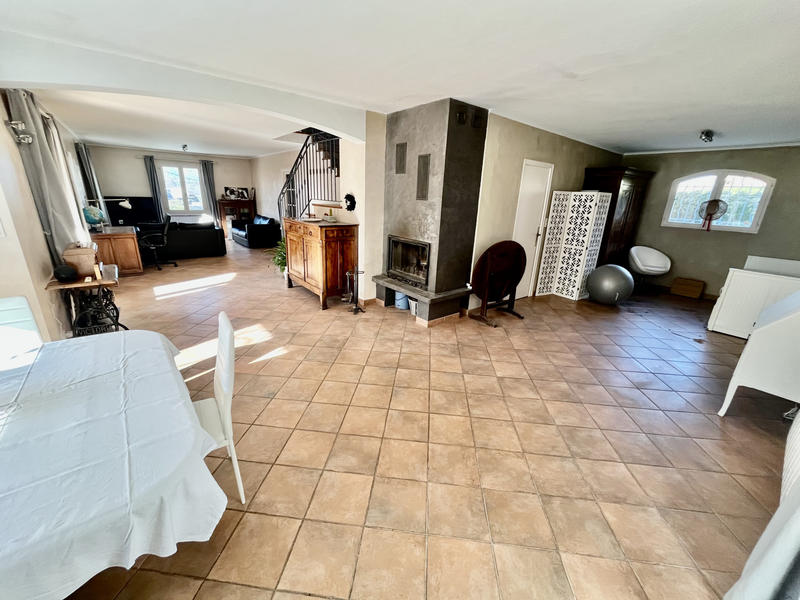 Villa - 172 m² - 5 pièces