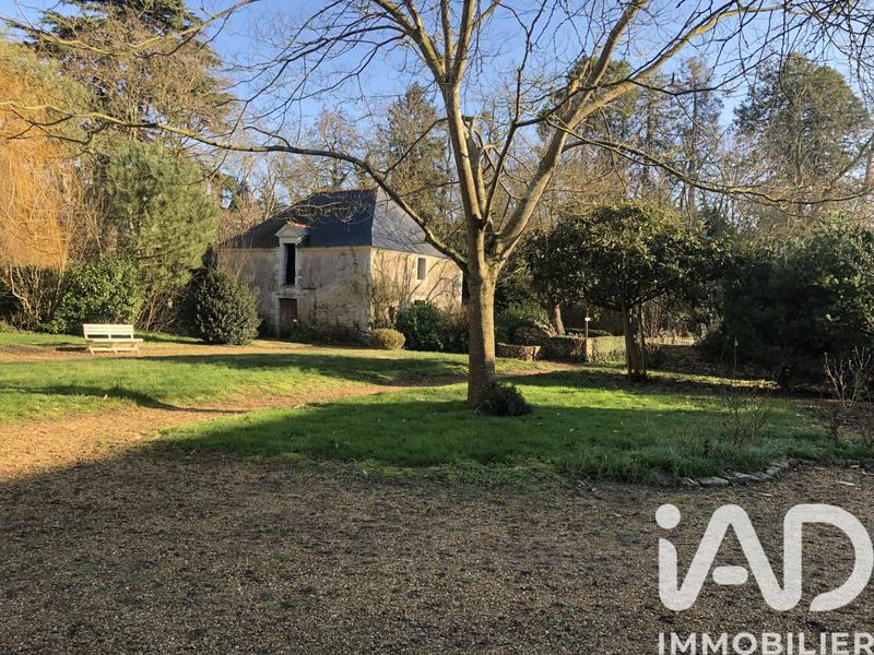 Maison - 200 m² - 8 pièces