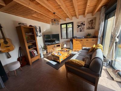 Maison - 92 m² - 3 pièces