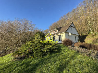 Maison traditionnelle - 110 m² - 5 pièces