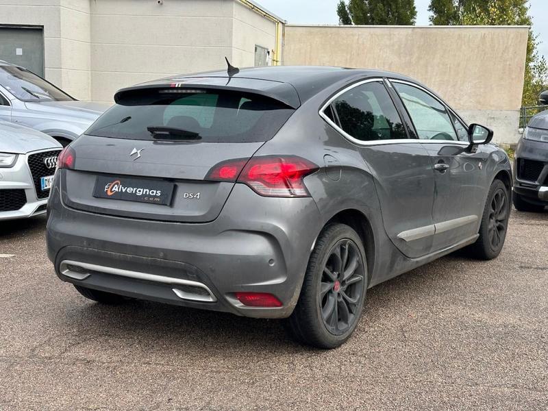 Ds Ds 4 (2) 1.6 Thp 210 s&amp;S Performance Line Bv6