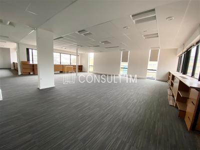 Bureau - 378 m²