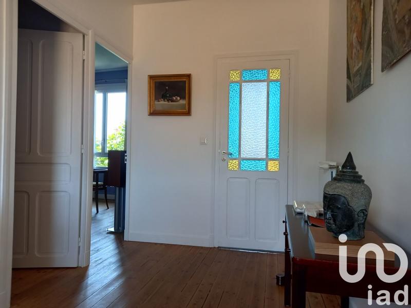 Maison - 230 m² - 9 pièces