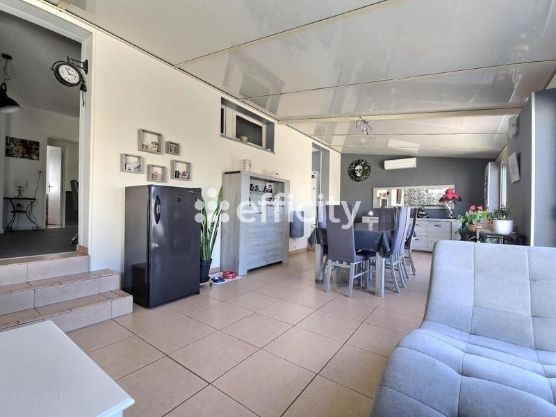 Maison - 145 m² - 6 pièces