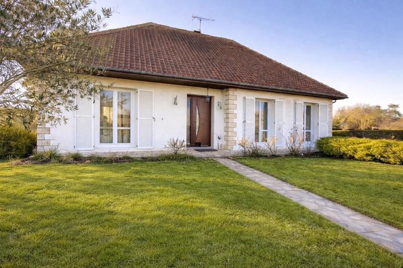 Maison - 160 m² - 7 pièces