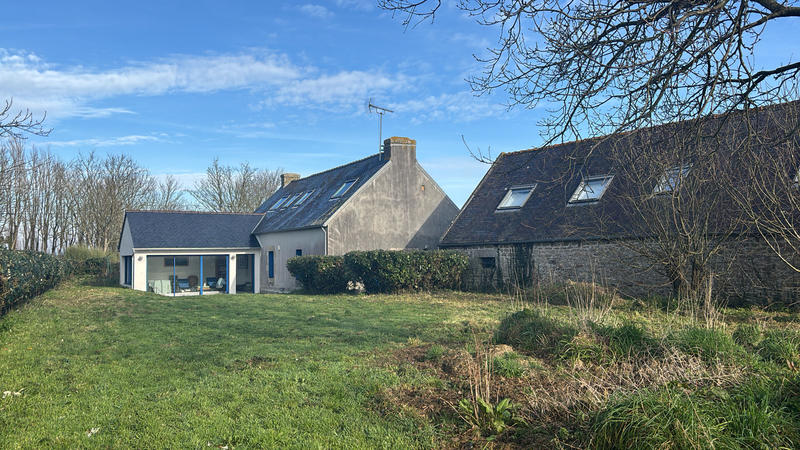 Maison - 200 m² - 9 pièces