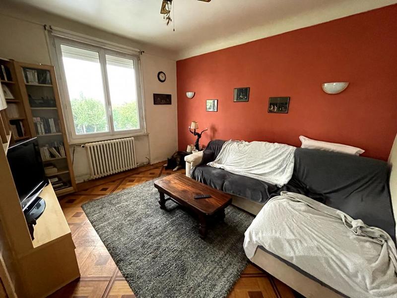 Maison - 380 m² - 16 pièces