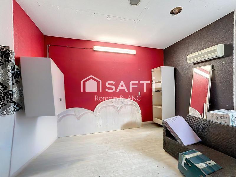 Local commercial - 300 m² - 4 pièces